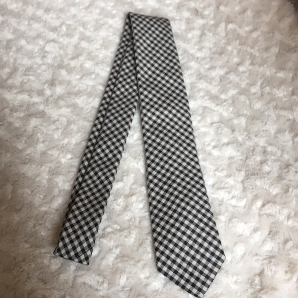 Black checked tie - Picture 2 of 5